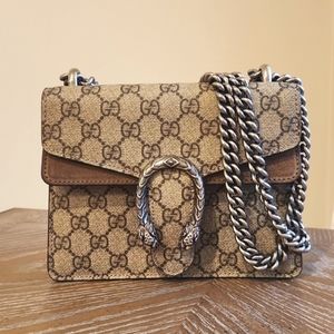 GUCCI Dionysus GG Supreme Mini Bag